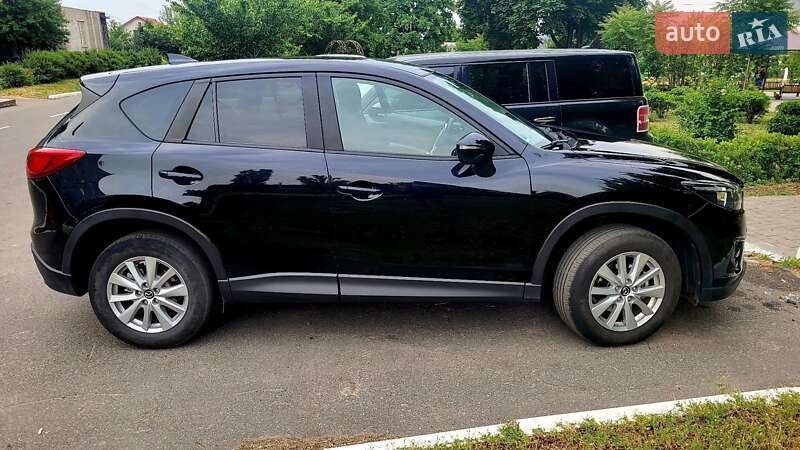 Внедорожник / Кроссовер Mazda CX-5 2016 в Терновке