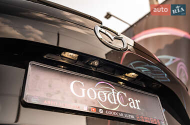 Позашляховик / Кросовер Mazda CX-5 2019 в 