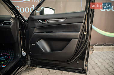 Позашляховик / Кросовер Mazda CX-5 2019 в 