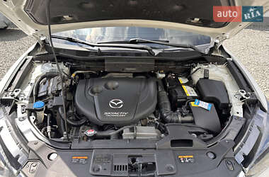 Внедорожник / Кроссовер Mazda CX-5 2015 в 