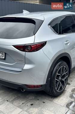 Внедорожник / Кроссовер Mazda CX-5 2018 в 