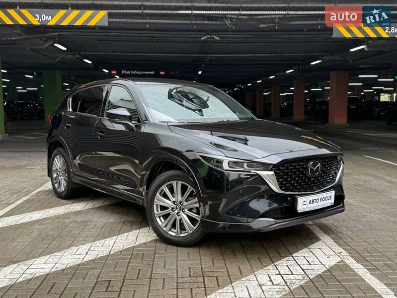 Внедорожник / Кроссовер Mazda CX-5 2023 в 