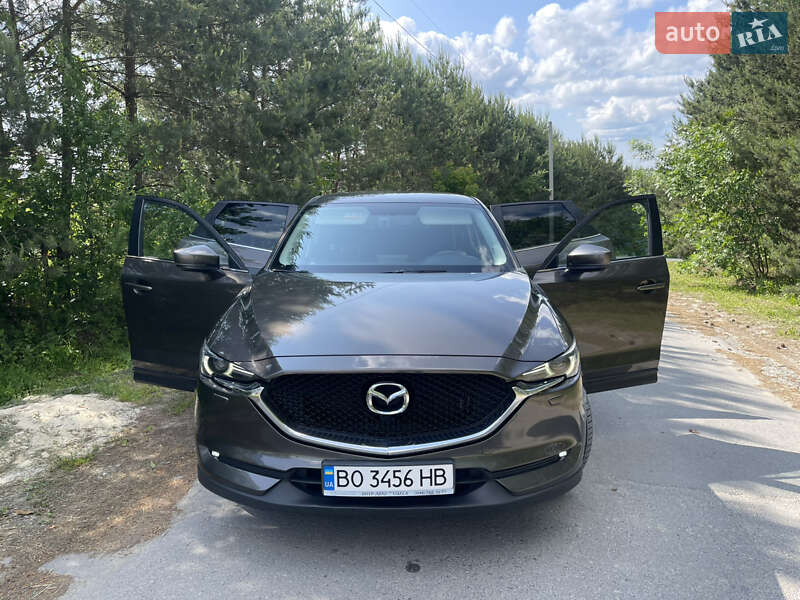 Внедорожник / Кроссовер Mazda CX-5 2018 в Тернополе