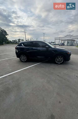 Внедорожник / Кроссовер Mazda CX-5 2020 в 