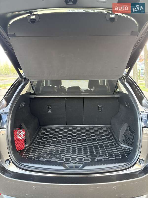 Позашляховик / Кросовер Mazda CX-5 2019 в Києві