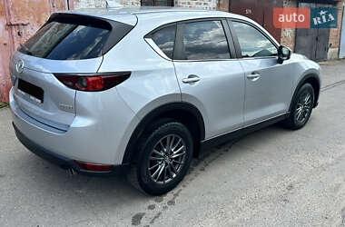 Внедорожник / Кроссовер Mazda CX-5 2020 в 