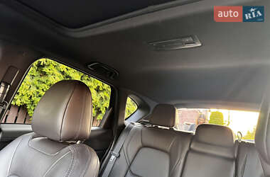 Позашляховик / Кросовер Mazda CX-5 2022 в 