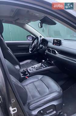 Внедорожник / Кроссовер Mazda CX-5 2017 в 