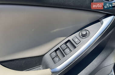 Внедорожник / Кроссовер Mazda CX-5 2012 в 