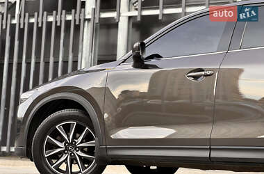 Внедорожник / Кроссовер Mazda CX-5 2017 в 