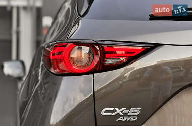 Внедорожник / Кроссовер Mazda CX-5 2017 в 