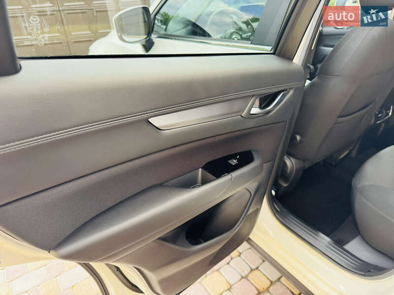 Внедорожник / Кроссовер Mazda CX-5 2023 в Харькове
