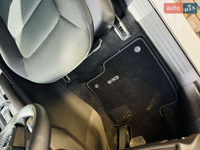 Внедорожник / Кроссовер Mazda CX-5 2023 в Харькове