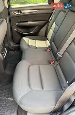 Внедорожник / Кроссовер Mazda CX-5 2018 в 