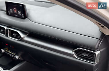 Внедорожник / Кроссовер Mazda CX-5 2020 в 