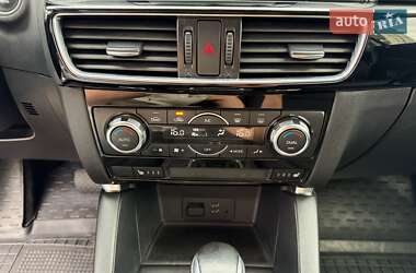 Позашляховик / Кросовер Mazda CX-5 2016 в 