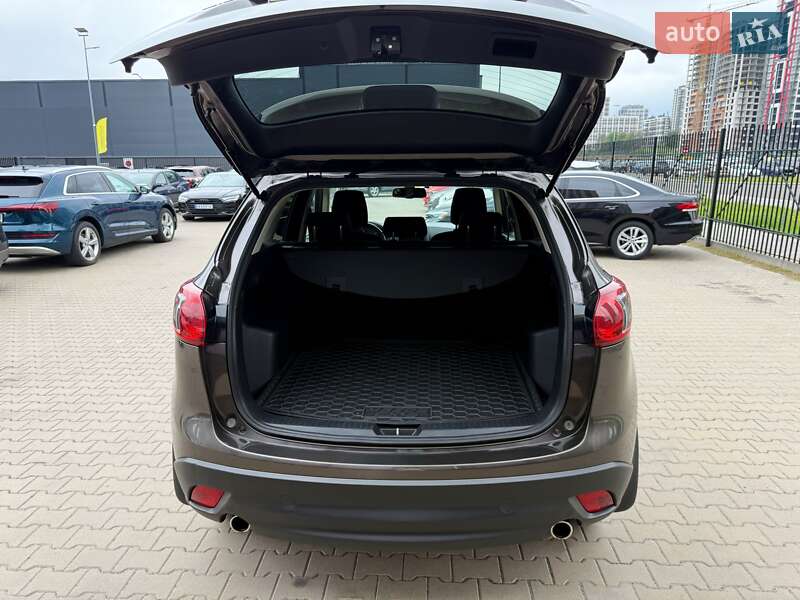 Внедорожник / Кроссовер Mazda CX-5 2016 в Киеве