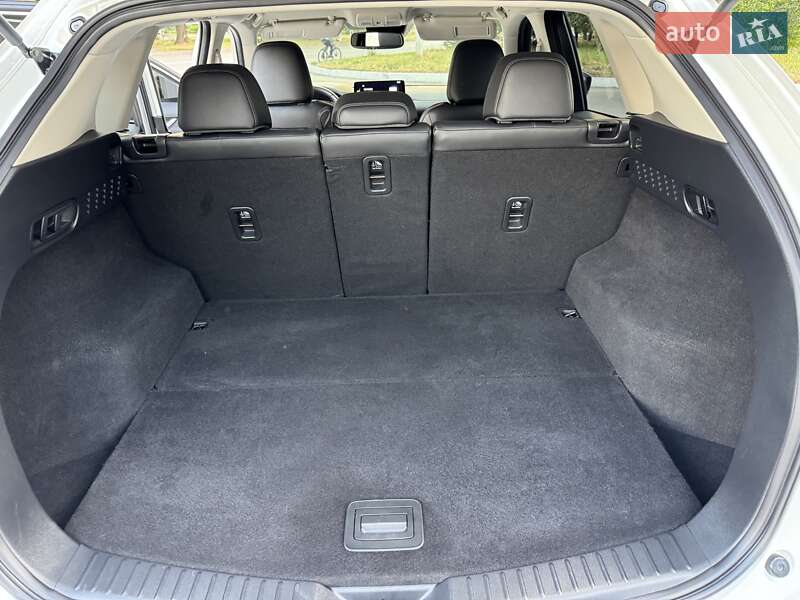 Внедорожник / Кроссовер Mazda CX-5 2022 в Днепре
