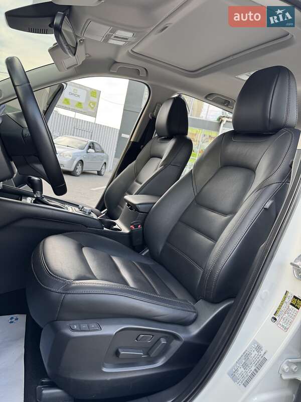 Внедорожник / Кроссовер Mazda CX-5 2022 в Днепре