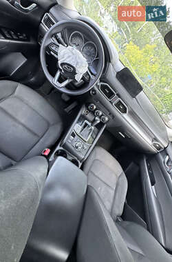 Внедорожник / Кроссовер Mazda CX-5 2017 в 