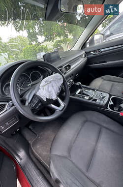 Внедорожник / Кроссовер Mazda CX-5 2017 в 