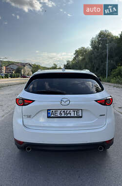 Внедорожник / Кроссовер Mazda CX-5 2018 в 