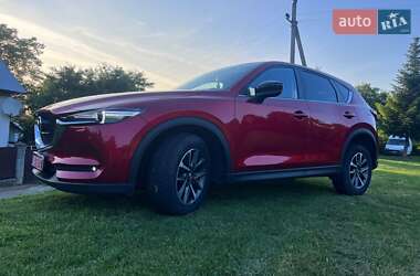 Позашляховик / Кросовер Mazda CX-5 2020 в 
