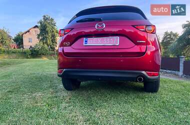 Позашляховик / Кросовер Mazda CX-5 2020 в 