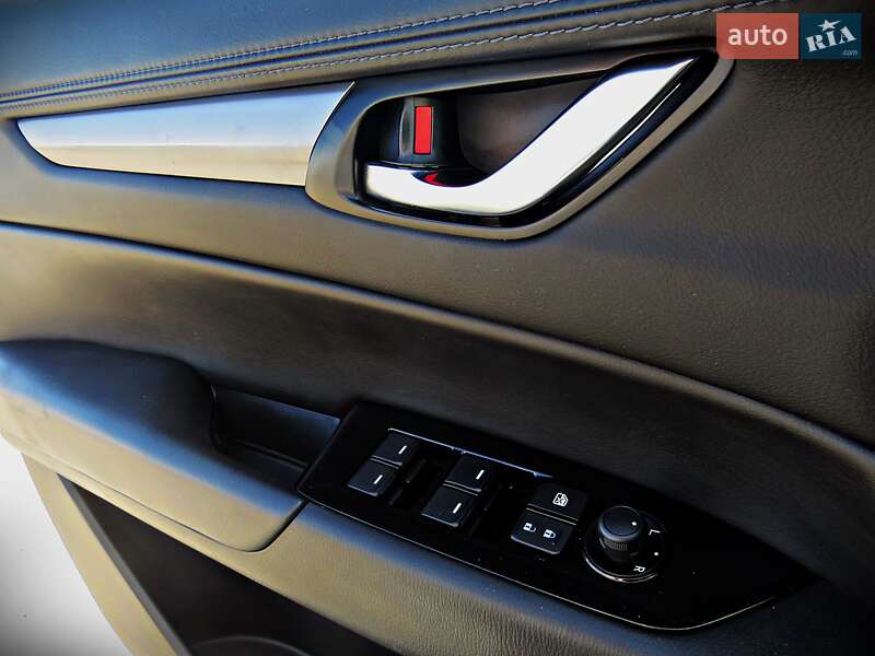 Внедорожник / Кроссовер Mazda CX-5 2020 в Черкассах