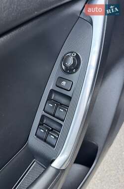 Внедорожник / Кроссовер Mazda CX-5 2012 в 