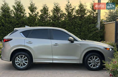 Внедорожник / Кроссовер Mazda CX-5 2023 в 