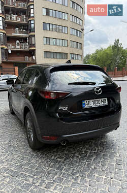 Внедорожник / Кроссовер Mazda CX-5 2017 в 