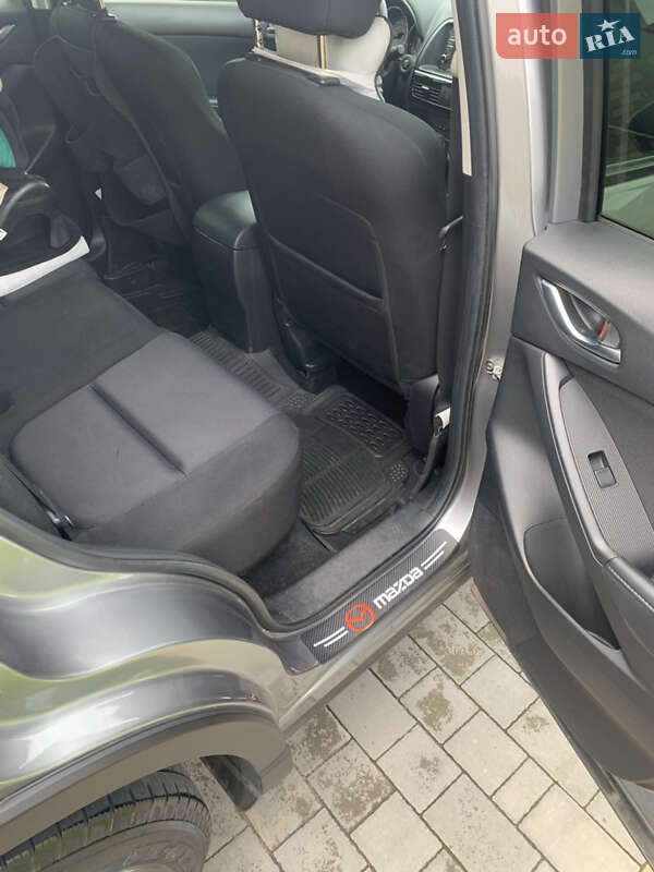 Внедорожник / Кроссовер Mazda CX-5 2013 в Вараше