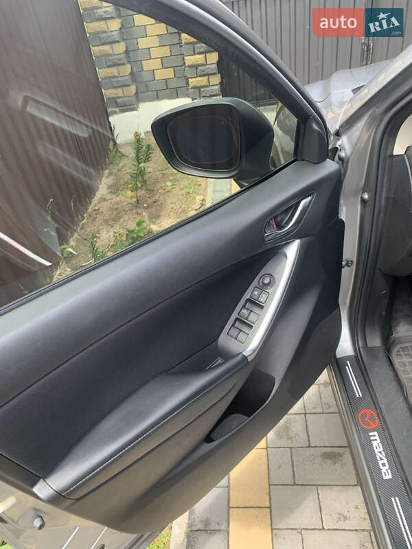 Внедорожник / Кроссовер Mazda CX-5 2013 в Вараше