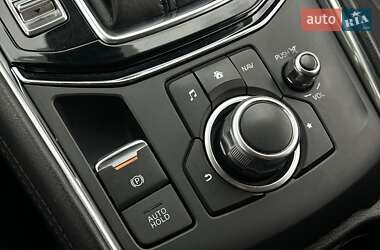 Позашляховик / Кросовер Mazda CX-5 2017 в 