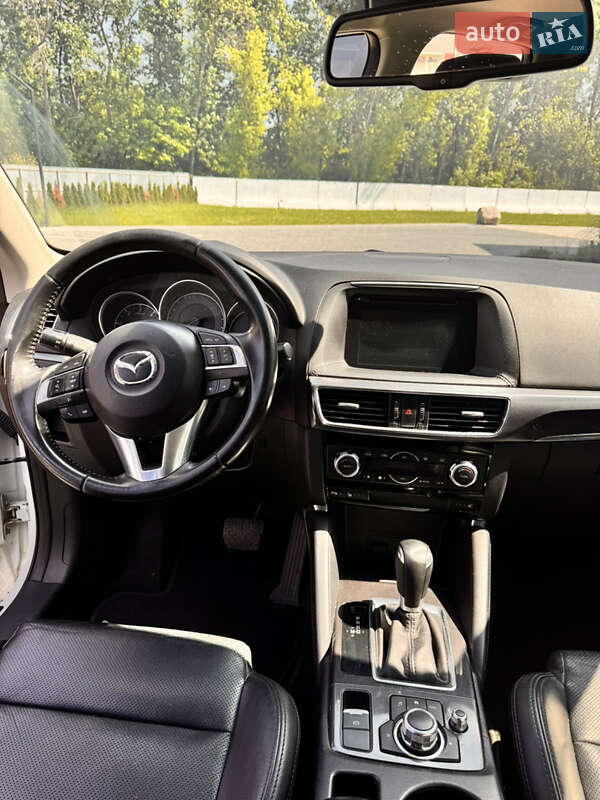 Внедорожник / Кроссовер Mazda CX-5 2016 в Луцке