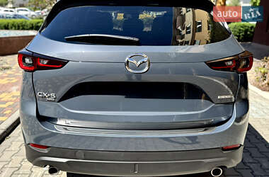 Внедорожник / Кроссовер Mazda CX-5 2023 в 