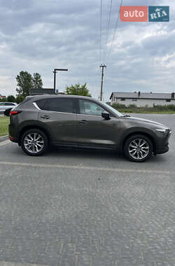 Внедорожник / Кроссовер Mazda CX-5 2019 в 