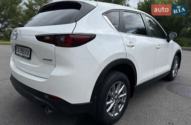 Позашляховик / Кросовер Mazda CX-5 2022 в 