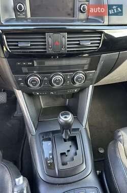 Внедорожник / Кроссовер Mazda CX-5 2013 в 