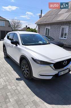 Внедорожник / Кроссовер Mazda CX-5 2018 в 