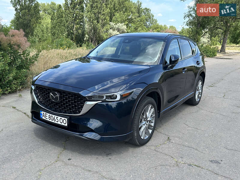 Внедорожник / Кроссовер Mazda CX-5 2023 в 