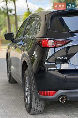 Внедорожник / Кроссовер Mazda CX-5 2018 в 