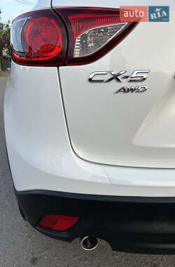 Внедорожник / Кроссовер Mazda CX-5 2012 в 