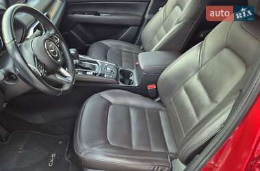 Позашляховик / Кросовер Mazda CX-5 2020 в 