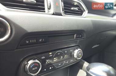 Внедорожник / Кроссовер Mazda CX-5 2017 в 
