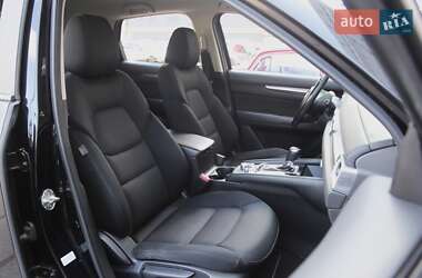 Внедорожник / Кроссовер Mazda CX-5 2018 в 