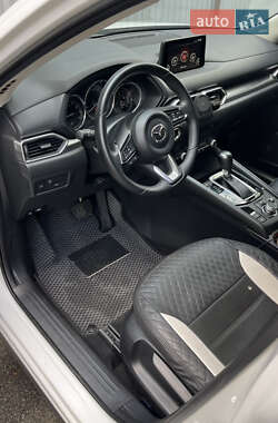 Внедорожник / Кроссовер Mazda CX-5 2023 в 