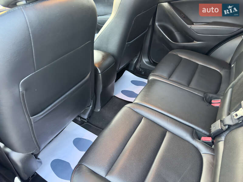 Внедорожник / Кроссовер Mazda CX-5 2012 в Ровно