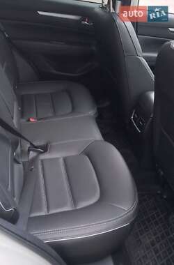 Внедорожник / Кроссовер Mazda CX-5 2023 в 